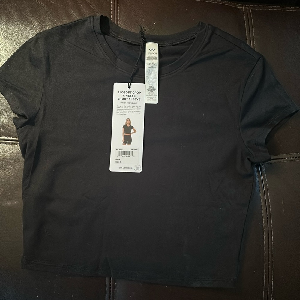 Alo Yoga Alosoft Finesse Short-Sleeve Crop Top